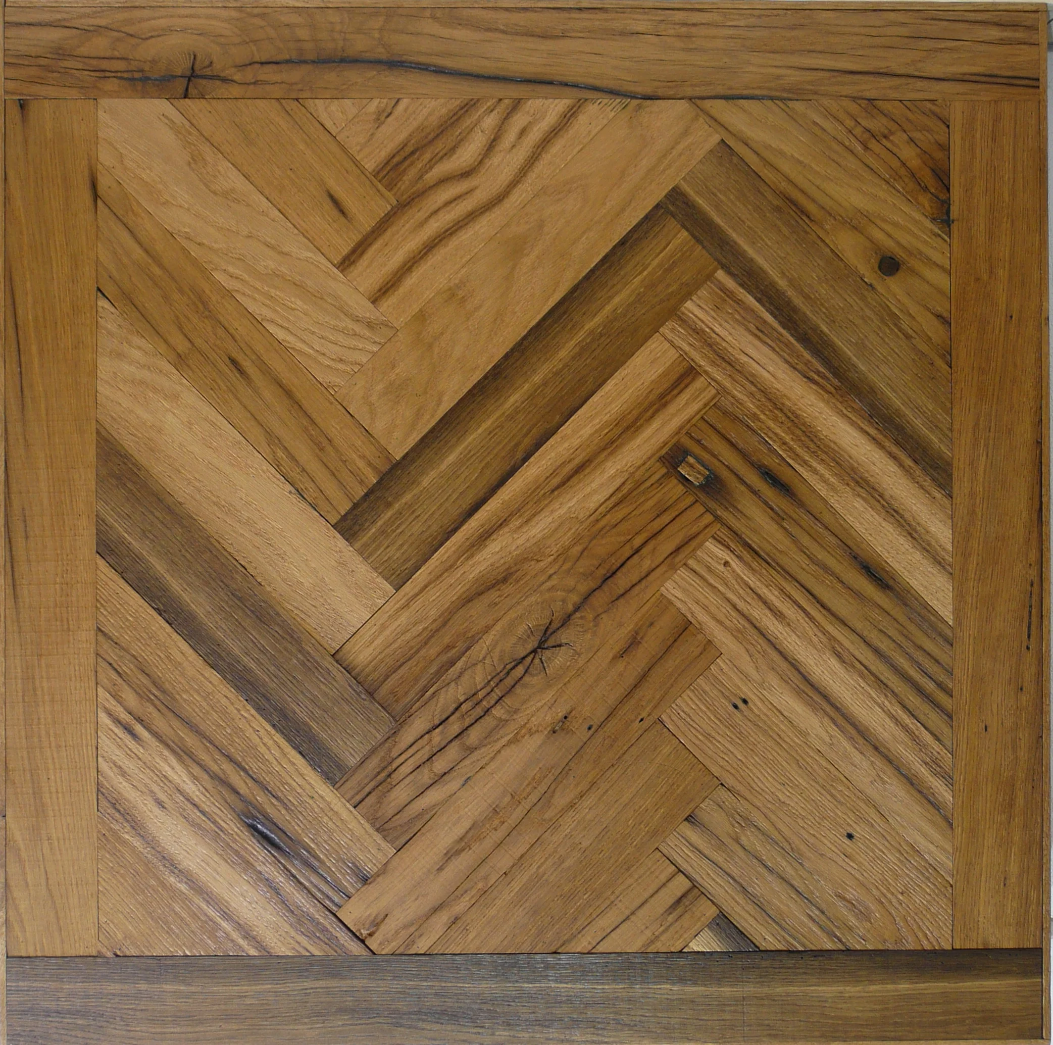 Century-D Oak Compiègne 'Provence' Herringbone 70 x 350mm Osmo oiled (2)